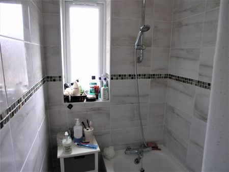 Winchester Close, Rowley Regis Monthly Rental Of £600 - Photo 5