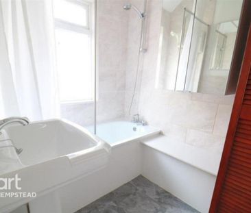 1 bedroom in a house share to rent - Photo 6