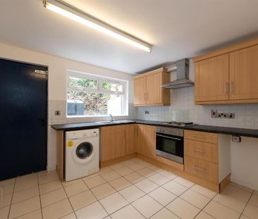 44 Stream Street, Downpatrick, BT30 6DE - Photo 6