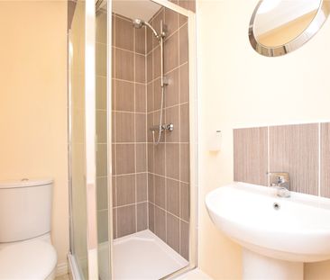 28, Willowdale, Leeds, LS10 4FN - Photo 5