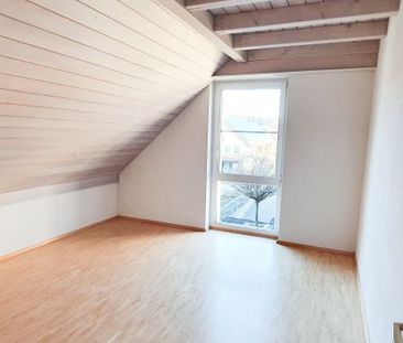 Helle 3.5-Zimmerwohnung im 2.OG mit Balkon - Photo 3