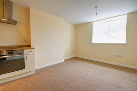 1 bedroom flat to rent - Photo 5