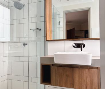 Melbourne CBD - Photo 2