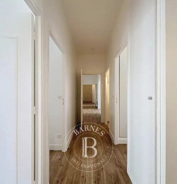 Appartement • Notre Dame - Photo 3