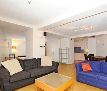 Studio Flat, Gun Place, E1W - Photo 2