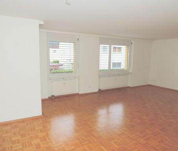 Helle 3.5 Zimmerwohnung in familienfreundlicher Überbauung - Photo 5