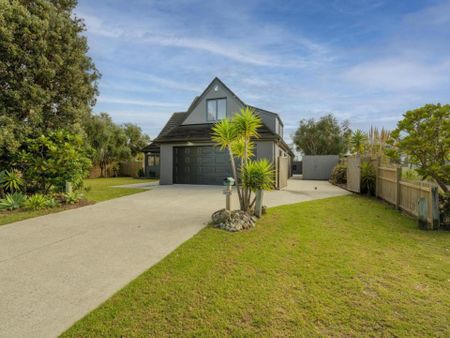 SPACIOUS BEAUTY ON PUKA - Photo 3