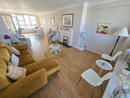 3 bedroom apartment to rent - Photo 1