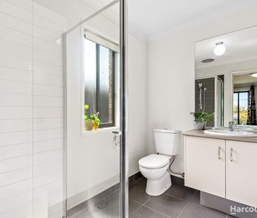 Family Home - Photo 4