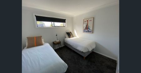 Luxurious Modern Living - Jindabyne Rental Opportunity 16 week winter 2026 lease - Photo 2