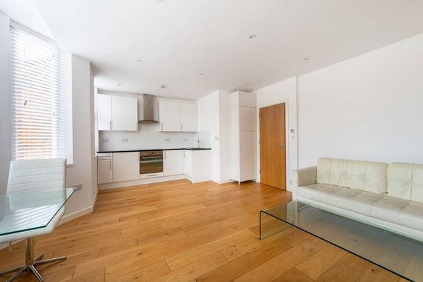 1 bedroom flat to rent - Photo 1