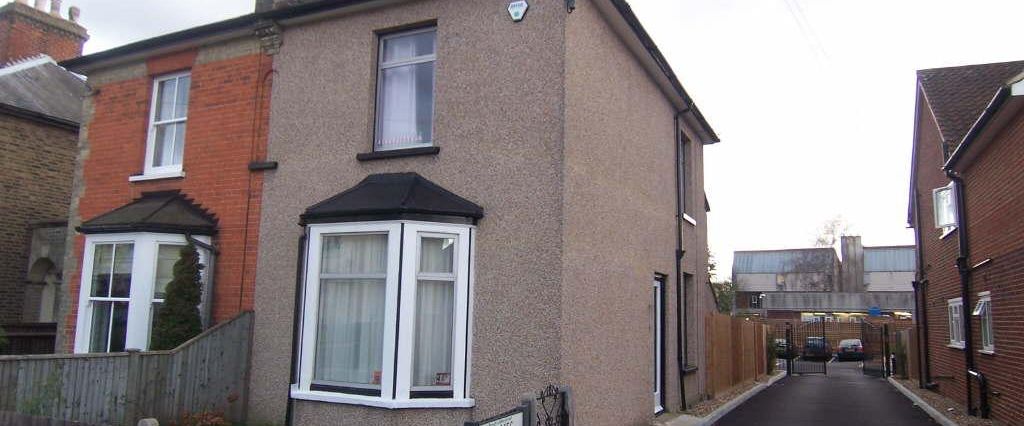 1 bedroom in a house share to rent - Photo 1