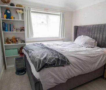 Byron Road, Reading, RG6 - Photo 2