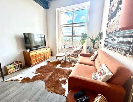 2 Bedroom Apartment To Let - Photo 2