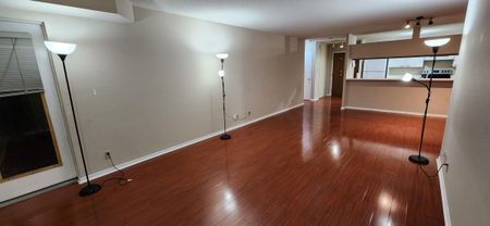 For Lease - 100 Upper Madison Avenue Unit# 1006, Toronto, Ontario - Photo 2