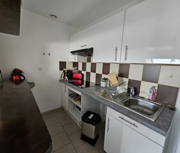 Location Appartement 1 pièce 26m² LE CREUSOT 71200 - Photo 2