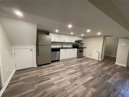 For Lease - 449 Concord Avenue Unit# Bsmt, Toronto, Ontario - Photo 4