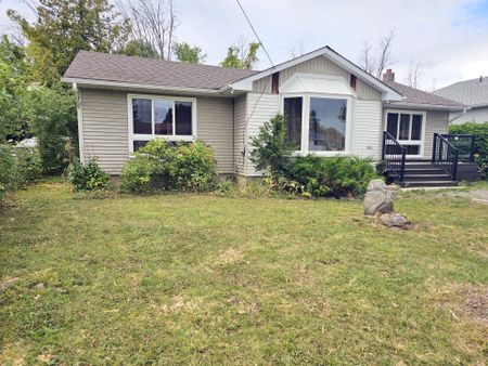 For Lease - 828 Norval Road, Georgina, Ontario - Photo 4