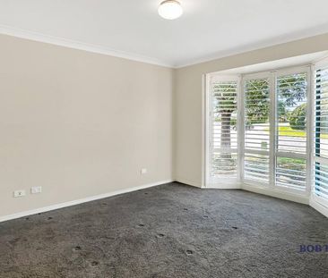 Low-Maintenance Three-Bedroom Home in Eastridge - Photo 5