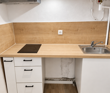 Location Appartement 1 pièce 36m² LA VALETTE DU VAR 83160 - Photo 3