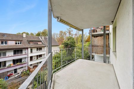Schöne 3 ZWG mit grossem Balkon! - Photo 5