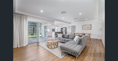 Spacious Family Living in Kearneys Spring - Photo 2