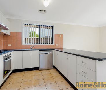 37 Yellowgum Avenue, Rouse Hill, NSW 2155 - Photo 3