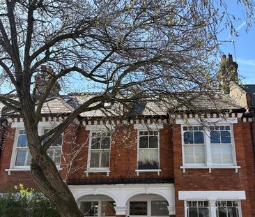 Room in a Shared Flat, Hambalt Road, SW4 - Photo 6