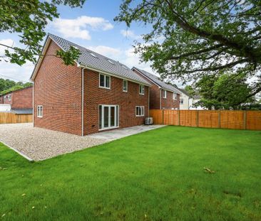 5 bedroom detached house to rent - Photo 6