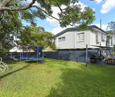 64 Foxton Street, - Photo 3