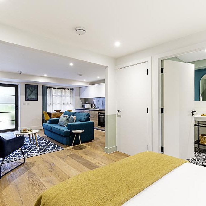 Studio to rent - Photo 1