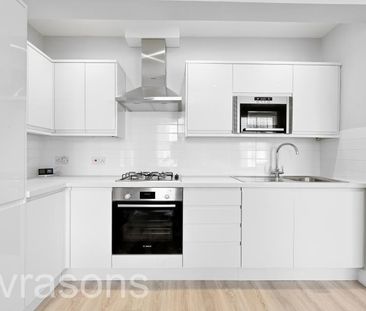 3 bedroom flat to rent - Photo 1
