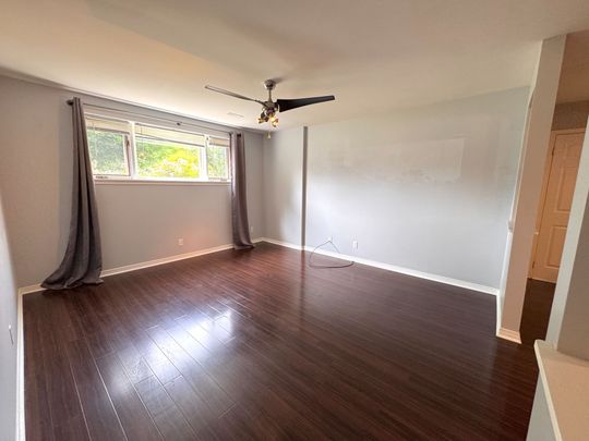 For Lease - 28 Oak Ridge Boulevard, Belleville, Ontario - Photo 1