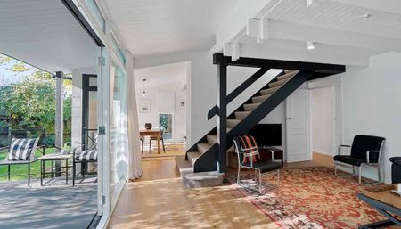 Secluded 2-Bedroom Home - Photo 2