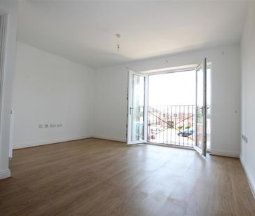 2 bedroom maisonette to rent - Photo 4