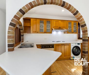 13 Quota Avenue, Chipping Norton NSW 2170 - House For Rent | Domain - Photo 1