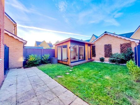 2 bedroom semi-detached house to rent - Photo 3