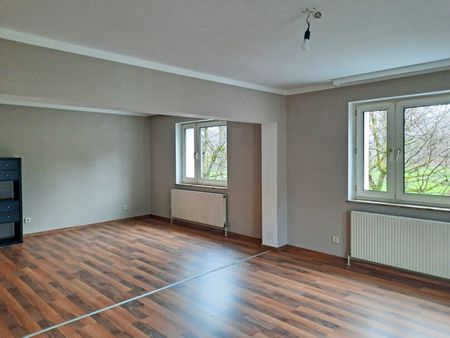 Groß­zü­gi­ge 2‑Zim­mer-Woh­nung mit Ter­ras­se in Nonn­tal - Photo 4