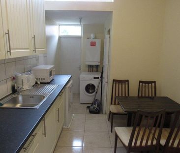 1 bedroom in a house share to rent - Photo 5