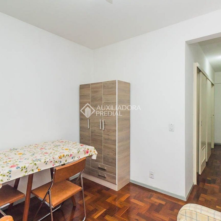 Kitnet com 1 quarto e 31m² para alugar em Cidade Baixa, Porto Alegre. - Photo 1