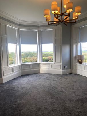 3 bedroom flat to rent - Photo 1