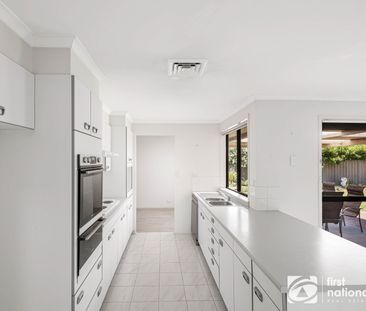 5 Ivy Avenue, 2756, Mcgraths Hill Nsw - Photo 2