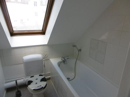 Location Appartement 2 pièces 28m² - Photo 2