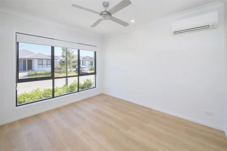 “"Charming Family Home for Rent in Browns Plains - Perfect Blend of Comfort and Convenience!"” - Photo 2