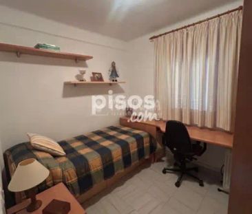 Piso en alquiler en Plaza de Luis Cernuda - Photo 6