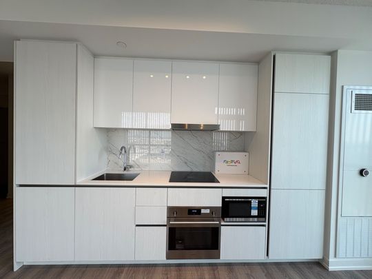 For Lease - 8 Interchange Way Unit# 1902, Vaughan, Ontario - Photo 1