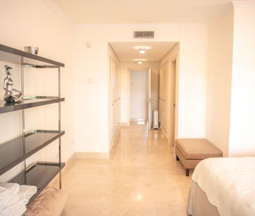 Ground Floor Apartment in Marbella - Photo 5