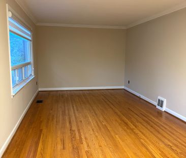 For Lease - 191 Mckee Avenue, Toronto, Ontario - Photo 2