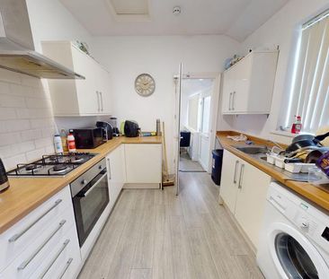 1 bedroom house of multiple occupation to rent - Photo 4