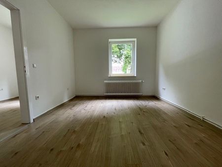 Tolle 2-Zimmer-Erdgeschoss-Wohnung mit Tageslichtbadezimmer - Photo 4